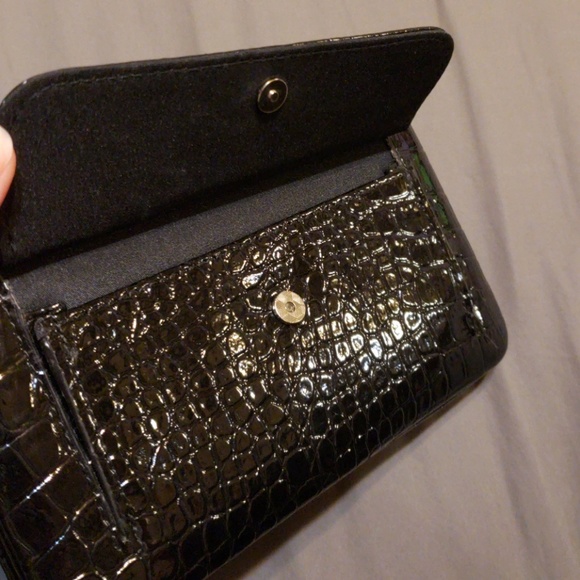 Wallet - Picture 2 of 3